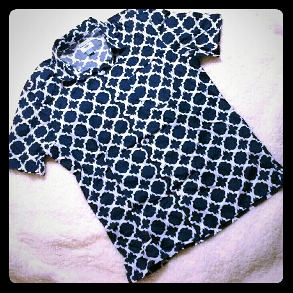 S Slim fit button down shirt blue white geo print